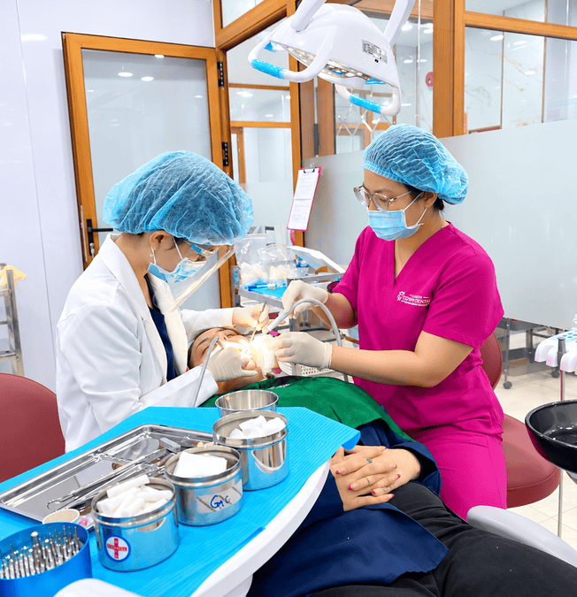 Saigon Crown Dental