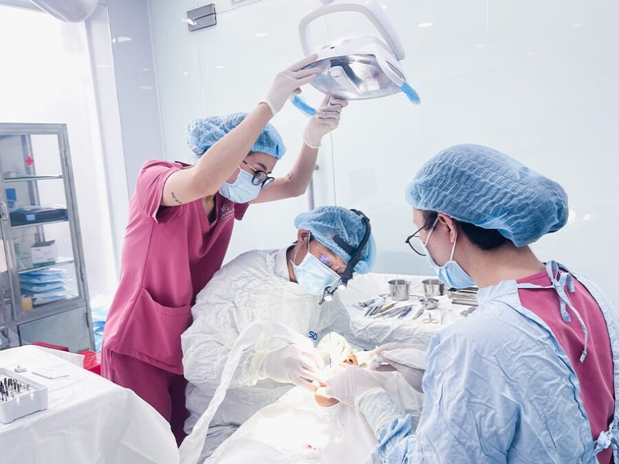 Saigon Implant Center